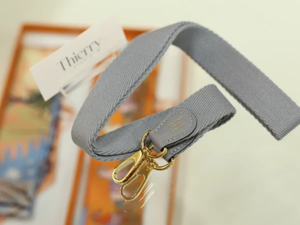 Evelyne Mini Clemence Gris Pantin GHW