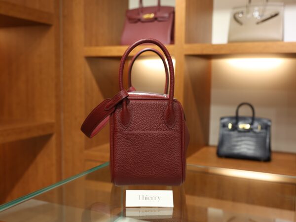 Lindy 26 Clemence Rouge H PHW