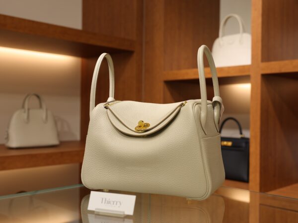 Lindy 26 Clemence Beton GHW