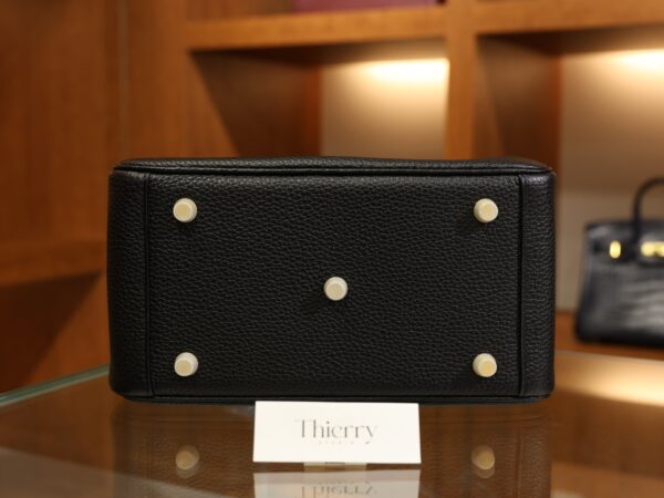 Lindy 26 Clemence Black GHW