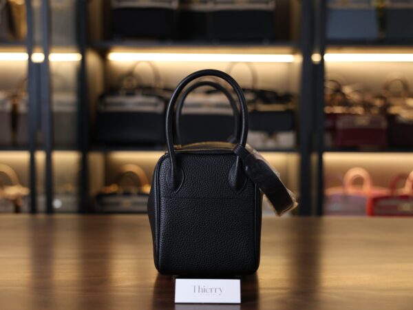 Lindy 26 Clemence Black GHW