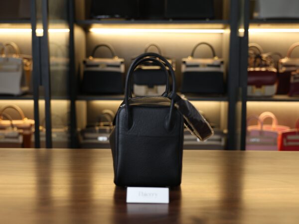 Lindy 26 Clemence Black PHW