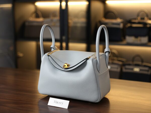 Lindy 26 Clemence Bleu Pale GHW