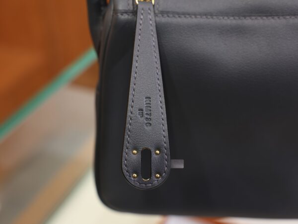 Lindy 26 Swift Gris Misty & Black GHW