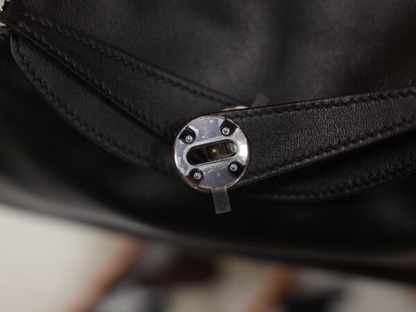 Lindy 26 Swift Black PHW