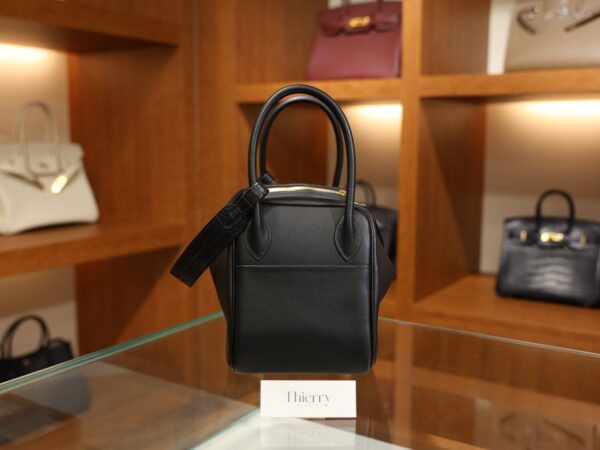 Lindy 26 Swift Touch Black GHW