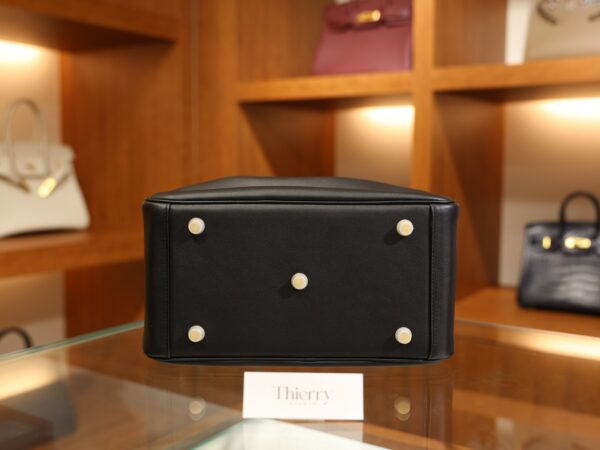 Lindy 26 Swift Touch Black GHW