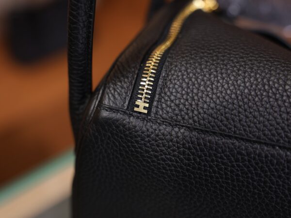Lindy 30 Clemence Black GHW