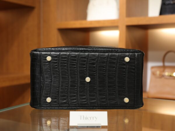 Lindy 30 Matte Niloticus Black GHW