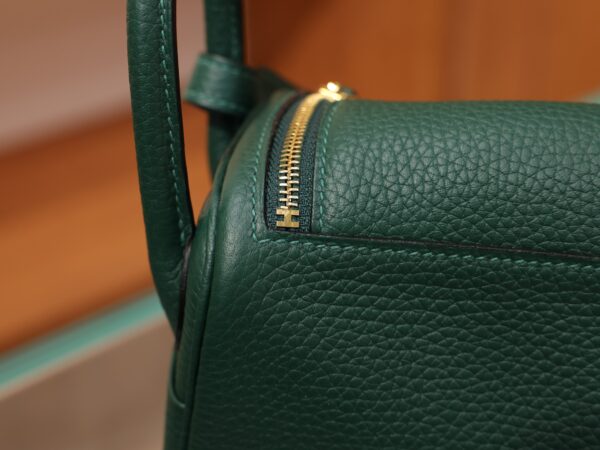 Mini Lindy Clemence Malachite GHW