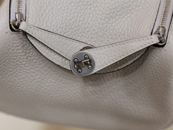 Mini Lindy Clemence Bleu Pale PHW