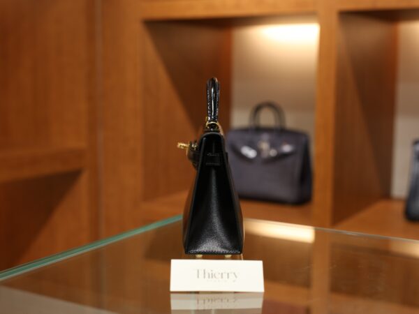 Mini Kelly Box Black GHW