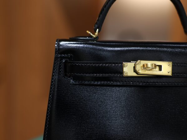 Mini Kelly Box Black GHW