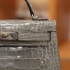 Mini Kelly Shiny Alligator Gris Ciment PHW