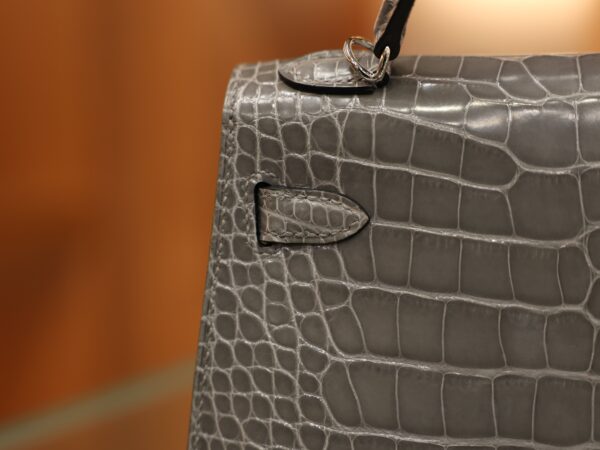 Mini Kelly Shiny Alligator Gris Ciment PHW