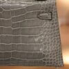 Mini Kelly Shiny Alligator Gris Ciment PHW