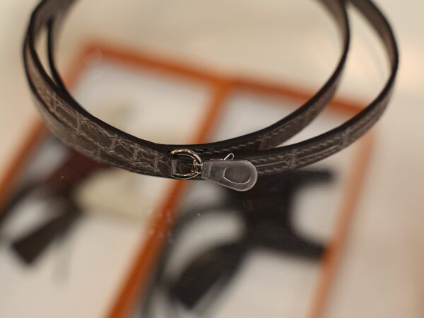 Mini Kelly Shiny Alligator Gris Ciment PHW