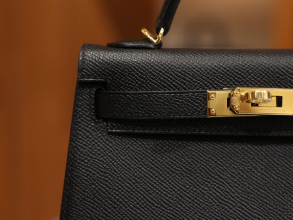 Mini Kelly Epsom Black GHW