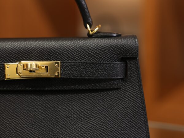 Mini Kelly Epsom Black GHW