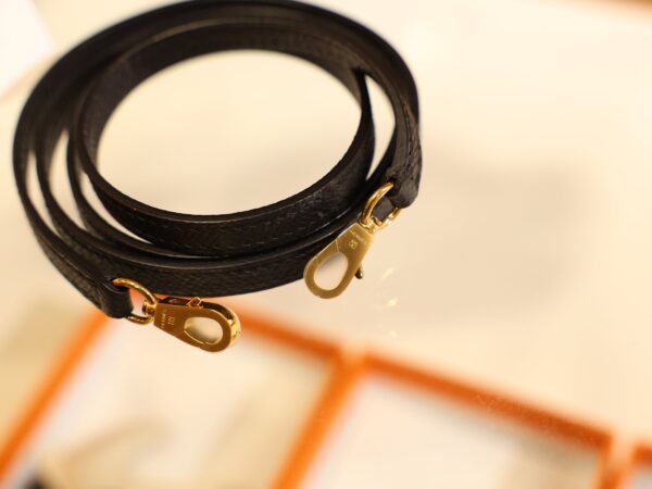 Mini Kelly Epsom Black GHW