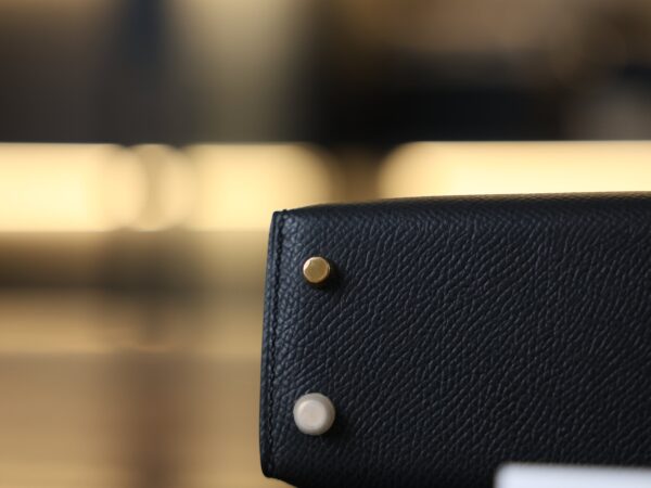 Mini Kelly Epsom Black GHW