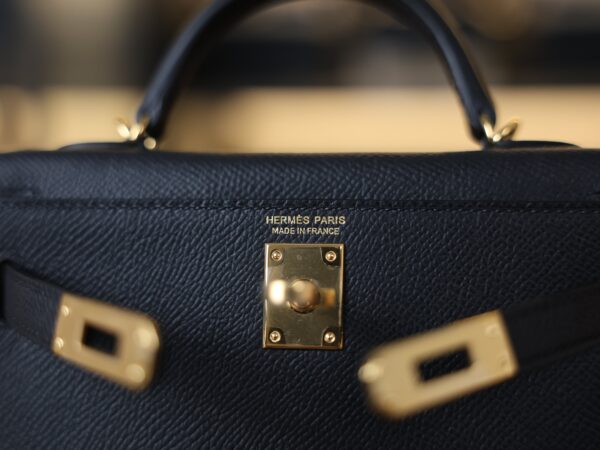 Mini Kelly Epsom Black GHW