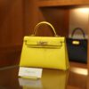 Mini Kelly Epsom Jaune de Naples GHW
