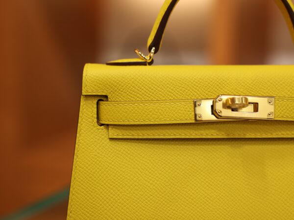 Mini Kelly Epsom Jaune de Naples GHW