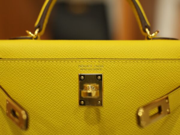 Mini Kelly Epsom Jaune de Naples GHW