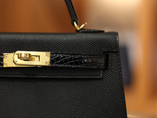 Mini Kelly Epsom Touch Black GHW