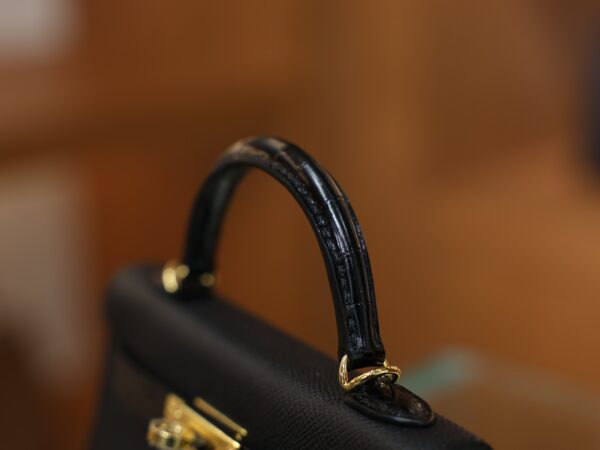 Mini Kelly Epsom Touch Black GHW