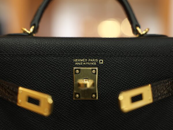 Mini Kelly Epsom Touch Black GHW