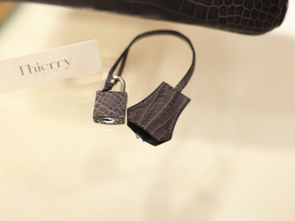Birkin 25 Matte Alligator Gris Paris PHW