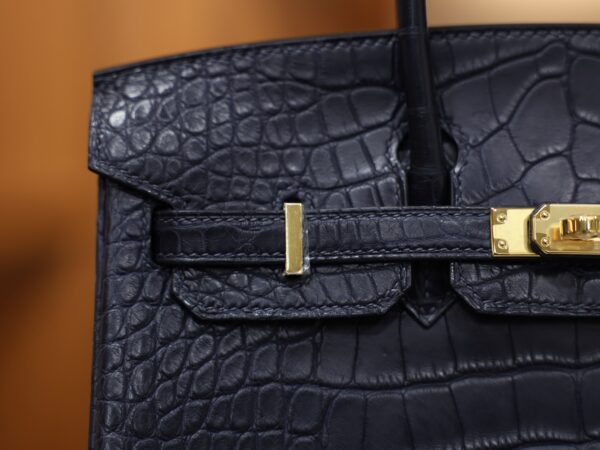 Birkin 25 Matte Alligator Bleu Saphir GHW