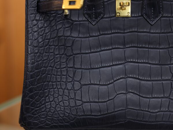 Birkin 25 Matte Alligator Bleu Saphir GHW