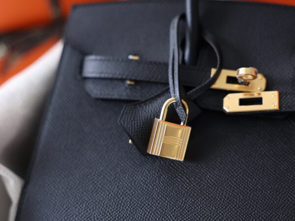Birkin 25 Epsom Sellier Black GHW