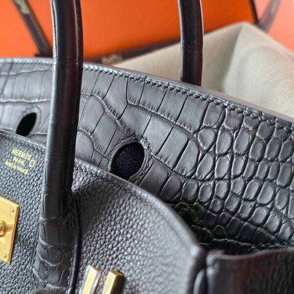 Birkin 25 Touch Matte Black GHW