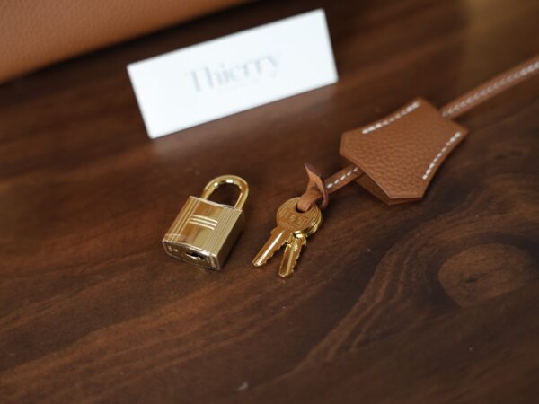 Birkin 25 Togo Gold GHW