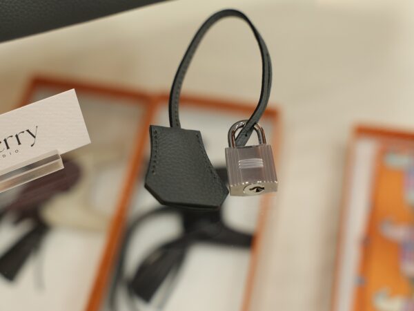 Birkin 25 Togo Vert Amande PHW