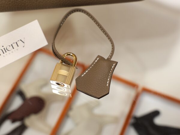 Birkin 25 Togo Etoupe GHW