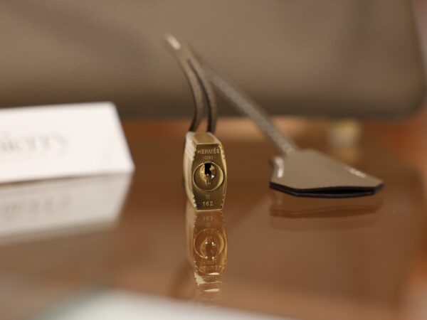 Birkin 25 Togo Etoupe GHW