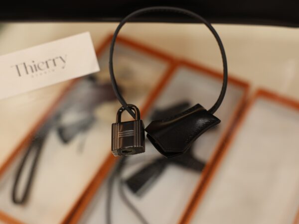 Birkin 30 Box Retourne So Black