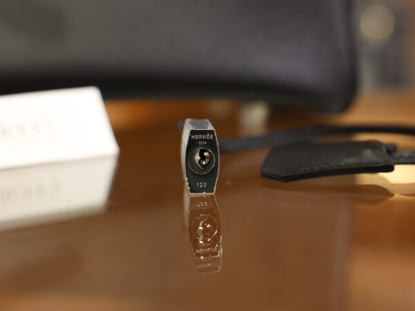 Birkin 30 Swift Black PHW