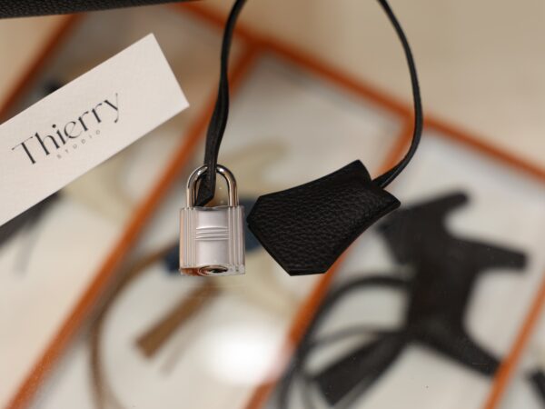 Birkin 30 Togo Black PHW