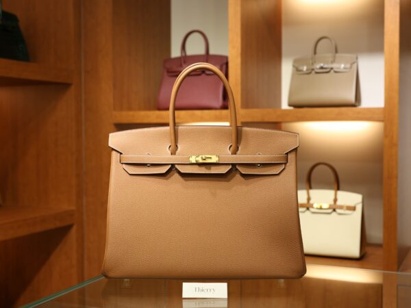 버킨 40 토고 골드 금장 001_139A5780_36959648-5f79-45ff-bfc4-171594b3db7a Birkin 40 Togo Gold GHW
