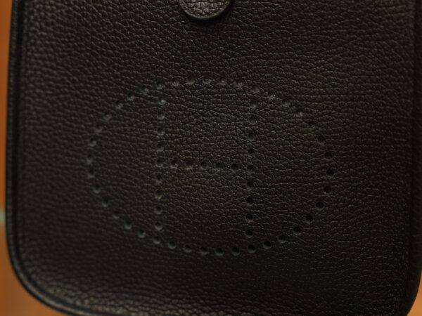 Evelyne Mini Clemence Black PHW