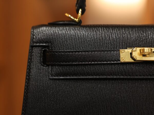 Kelly 25 Mysore Black GHW