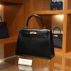 Kelly 25 Box Sellier Black GHW