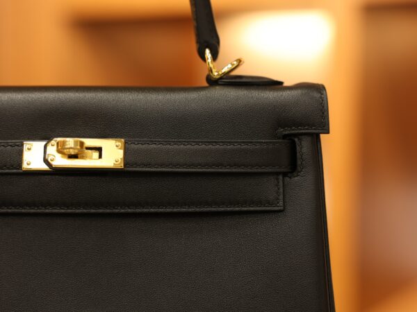 Kelly 25 Swift Black GHW