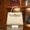 Kelly 25 Epsom Craie GHW